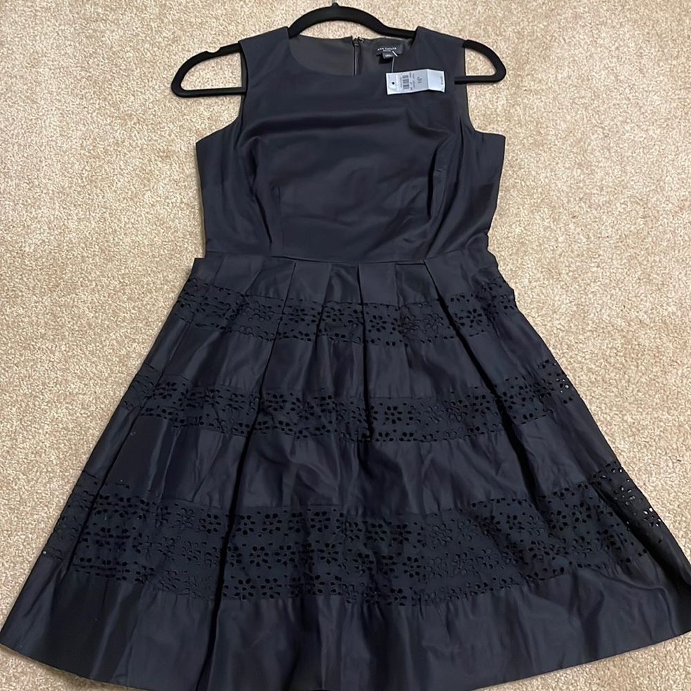 Ann Taylor Little Black Dress. Fitting: Fit & Flare; Size 0 Petite
